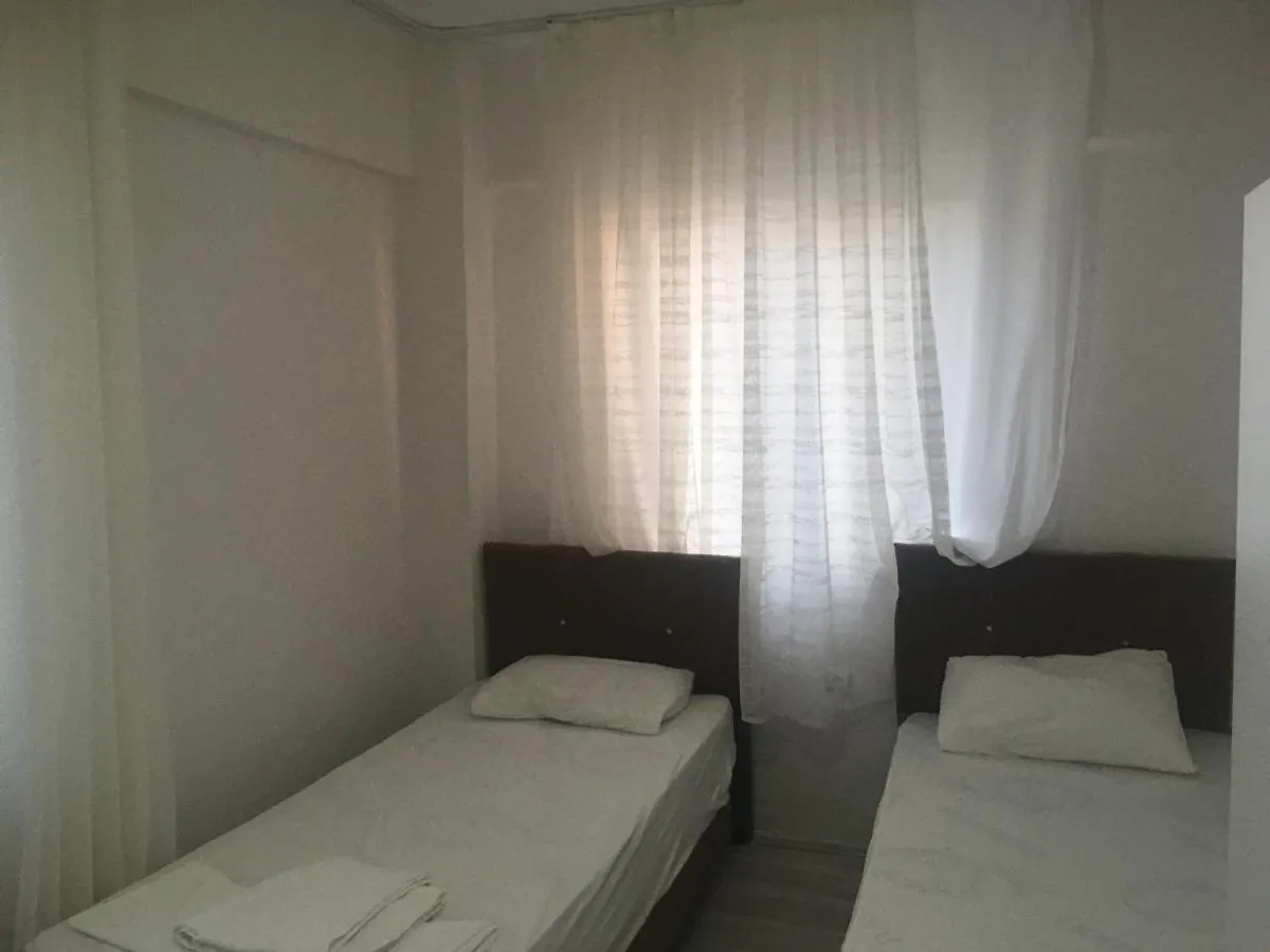 Salda Goelue Sagiroglu Apart Gokce 住宿加早餐酒店